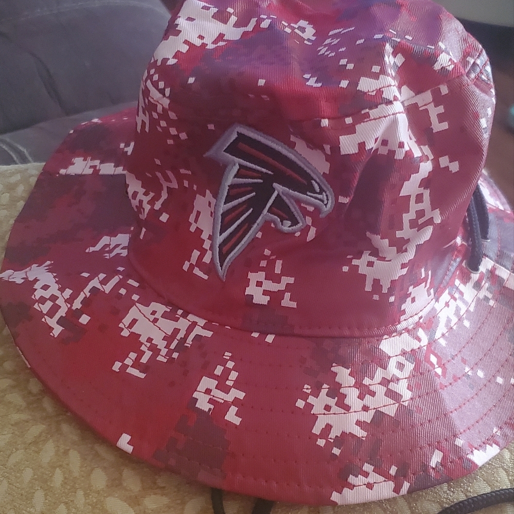 Atlanta Falcons hat new
